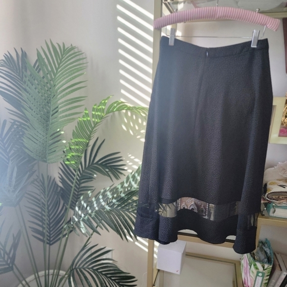 Black Spotted Aline Skirt Women's Medium - Like New - Picture 4 of 6